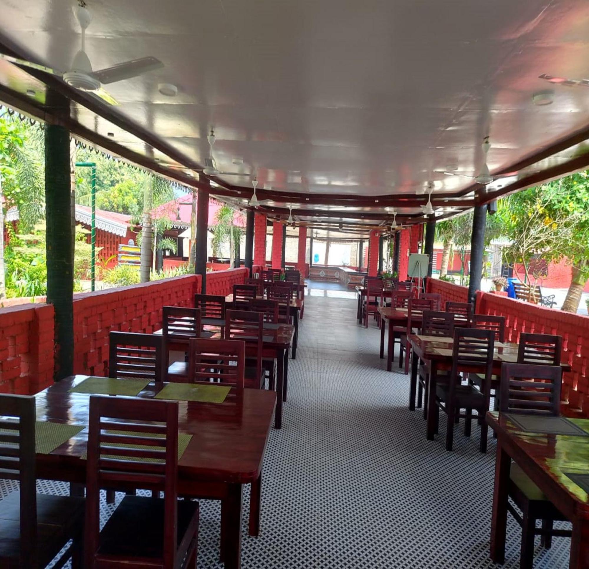 Green Point - Hotels And Resorts In Angul Экстерьер фото